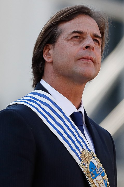 Salario, Ingreso, Fortuna total Luis Alberto Lacalle Pou 2021